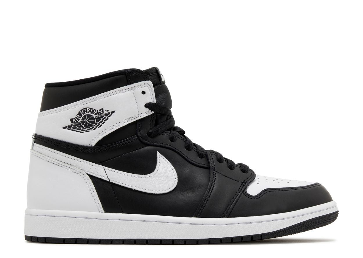 Air Jordan 1 Retro High OG - Black White 2.0