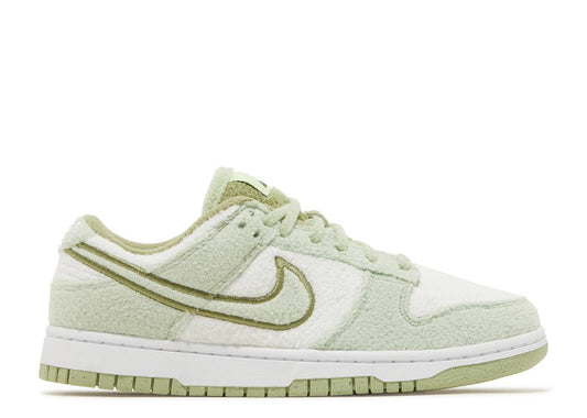 WMNS Nike Dunk Low SE - Honeydew