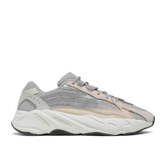 Yeezy Boost 700 V2 - Cream - Used