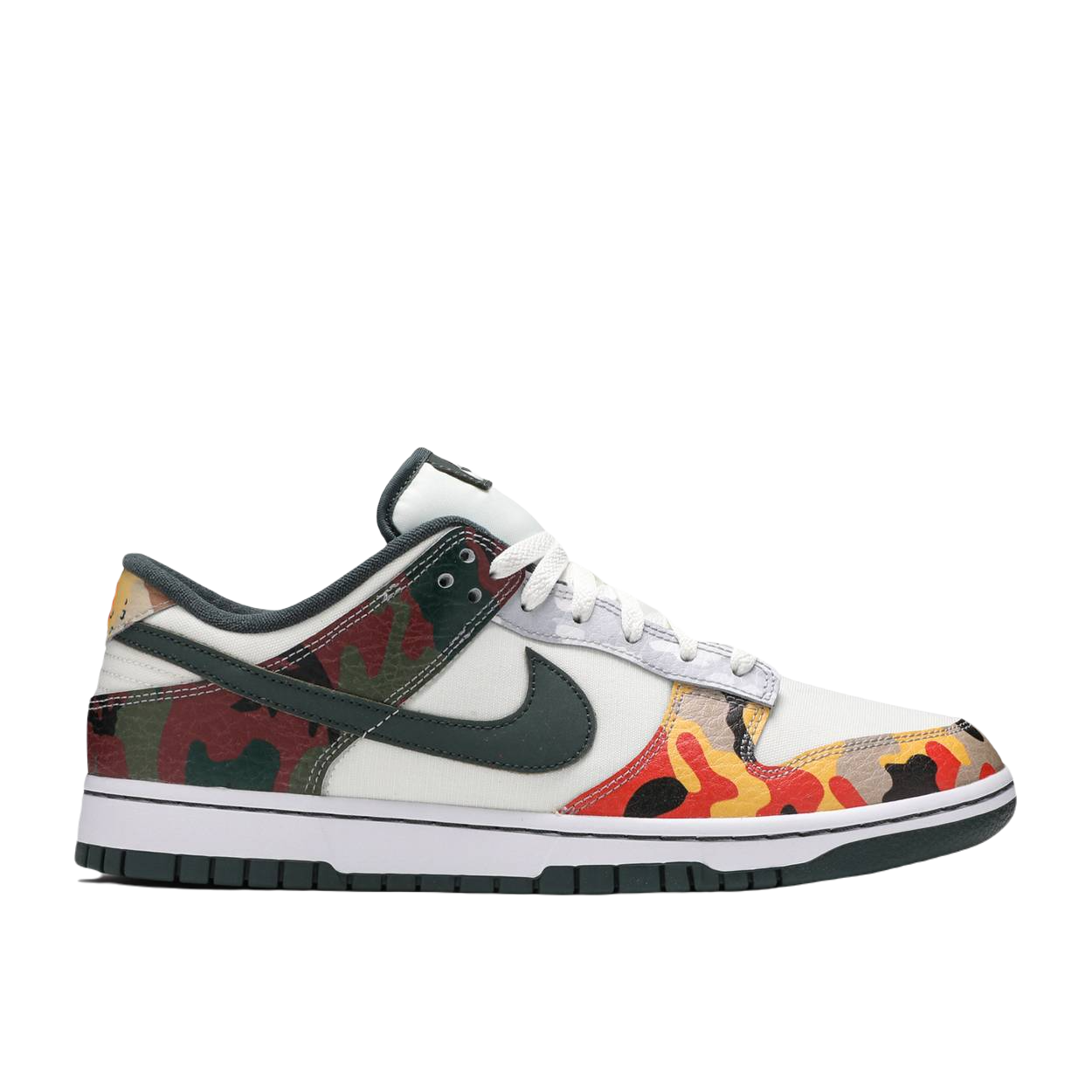 Nike Dunk Low SE (GS) - Sail Multi-Camo - Used