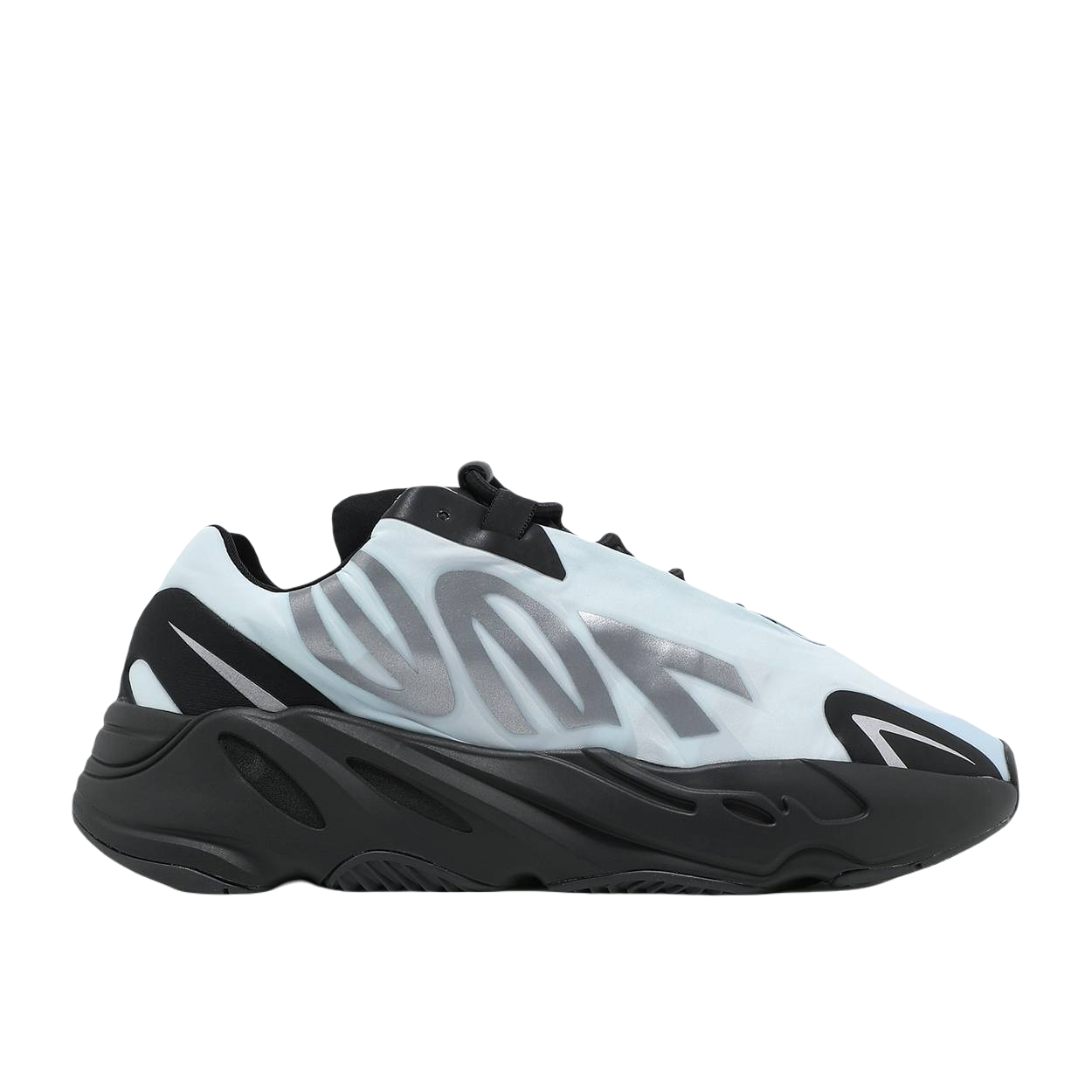 Yeezy Boost 700 MNVM - Blue Tint